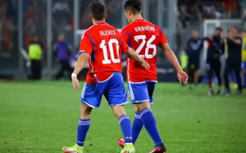 Alexis Sánchez y Alexander Aravena le cambiaron la cara a la Roja. | Foto: Agencia UNO.