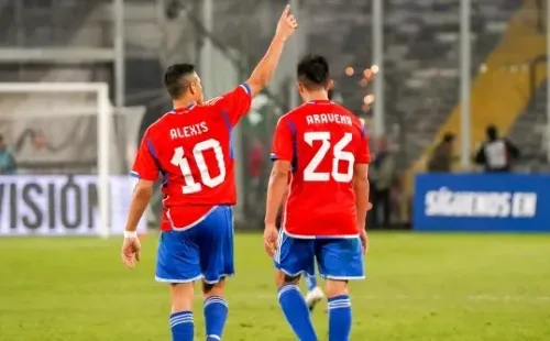 Alexander Aravena fue clave para que Alexis Sánchez brillara ante Paraguay. Foto: Guille Salazar, RedGol.