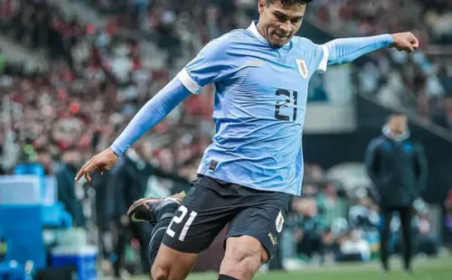 Matías Arezo en el debut por Uruguay.