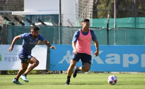 Torta Opazo en una práctica de Racing Club.