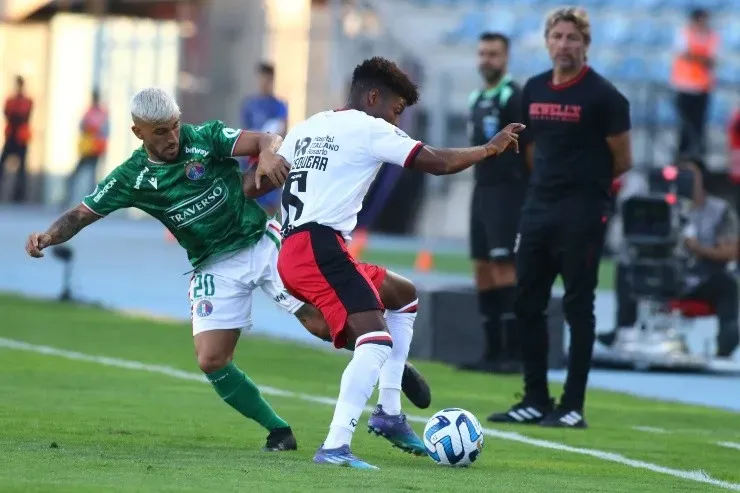 Newell’s se llevó los tres puntos con un gol en la última jugada del partido. Foto: Photosport.