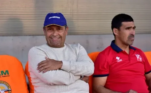 Jorge Aravena estuvo en el Zorros del Desierto cuando dirigió a Deportes Valdivia en 2018. (Photosport).