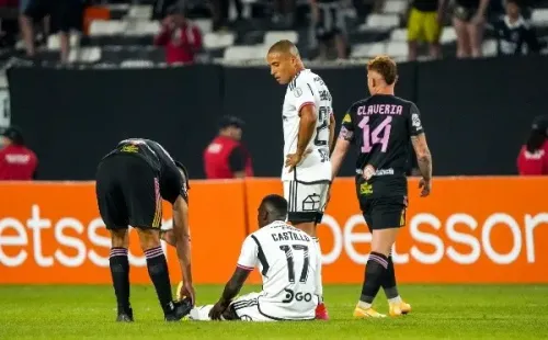 Fabián Castillo apenas jugó unos minutos antes de salir lesionado el pasado domingo. | Foto: Guillermo Salazar.