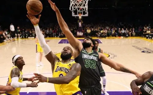 LeBron James otra vez estará en Playoffs