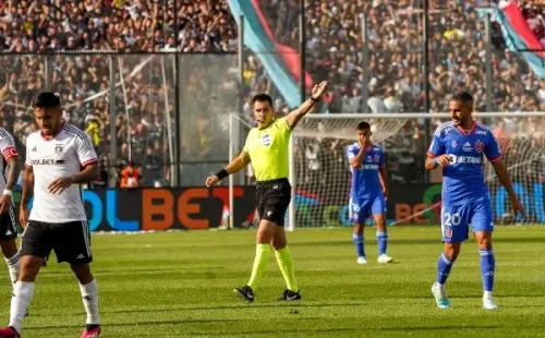 La buena actuación de Cristián Garay en el Superclásico le permitirá este fin de semana dirigir el duelo entre Universidad Católica y Colo Colo. Foto: Guille Salazar, RedGol.