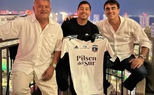 Gustavo Quinteros compartió con Claudio Borghi en el Mundial de Qatar 2022. | Foto: Instagram @nicolascordovasc.