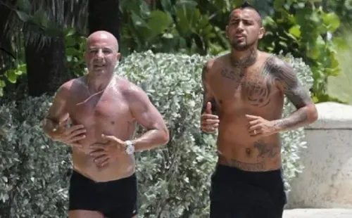 Sampaoli y Vidal vuelven a compartir camarín, ahora en el Flamengo. Foto: Archivo.