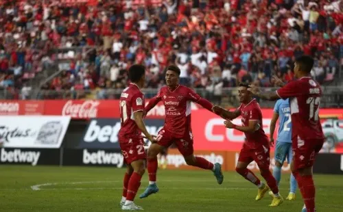 Ñublense no podrá ejercer su localía en el Nelson Oyarzún para la Copa Libertadores. | Foto: Photosport