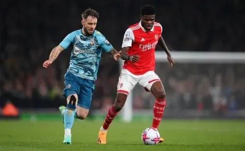 Arsenal reaccionó en el final y rescató un empate para sumar un punto de oro. Foto: Getty Images