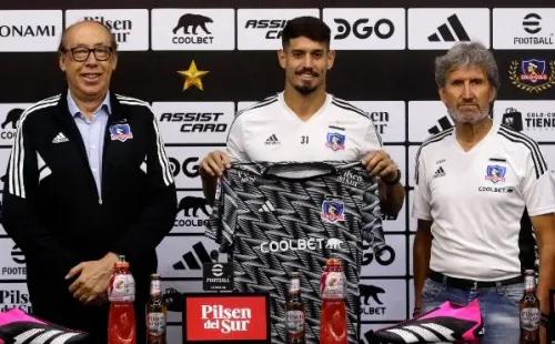 Alfredo Stöhwing seguirá por lo menos por un año más como presidente de Colo Colo. | Foto: Photosport.
