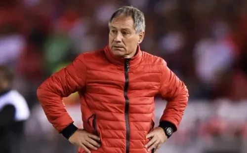 Ariel Holan dirigió en 104 partidos a Independiente, con 49 triunfos, 32 empates y 23 derrotas. | Foto: Getty Images.