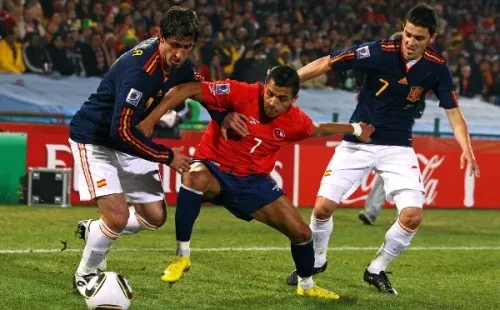 Alexis Sánchez en acción ante España en el Mundial de Sudáfrica 2010. (Getty Images).