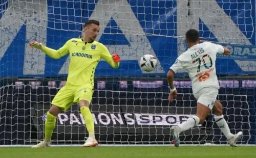 Alexis Sánchez anotó el gol que le dio la victoria al Marsella ante Auxerre. | Foto: Imago