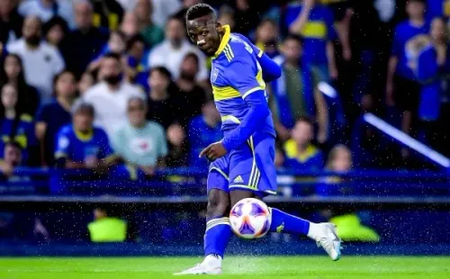 Luis Advíncula tuvo una gran actuación en la victoria de Boca Juniors ante Racing. (Getty Images).