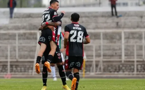Ñublense rompió su sequía de triunfo y llega encendido a enfrentar a Aucas. Foto: Photosport.