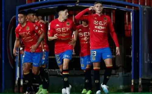 Unión Española logró un triunfo clave para meterse en la parte alta. Foto: Photosport.