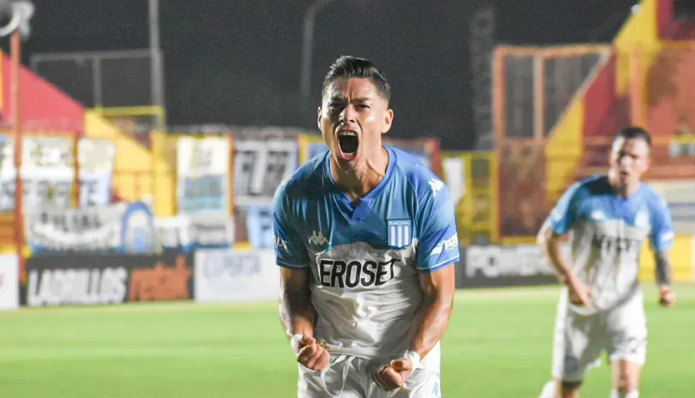 Óscar Opazo le anotó un gol a San Martín de Formosa en el triunfo por 3-1 de Racing Club por la Copa de Argentina.