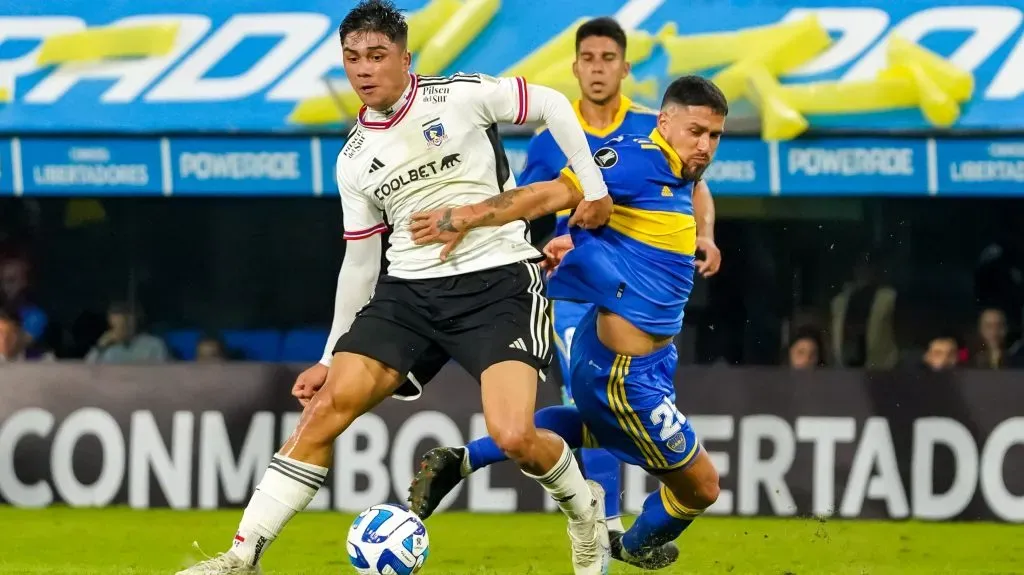 Colo Colo no pudo contra Boca Juniors en La Bombonera y se complicó en la Copa Libertadores. Foto: Guille Salazar, RedGol.