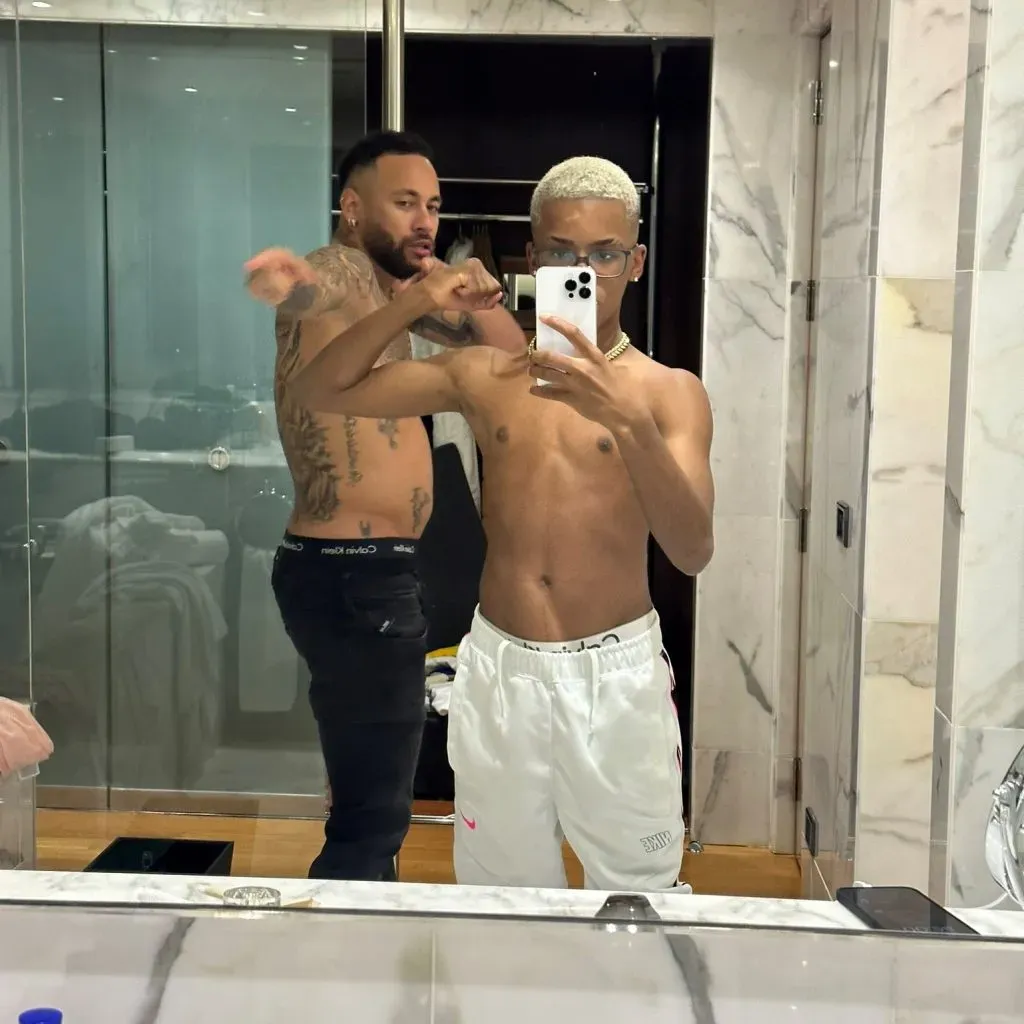 El sorpresivo cambio físico de Neymar Jr. (Twitter).