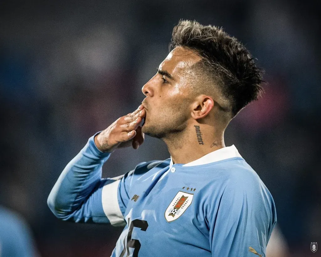 Rodrigo Zalazar fue figura en Uruguay al anotar dos goles
