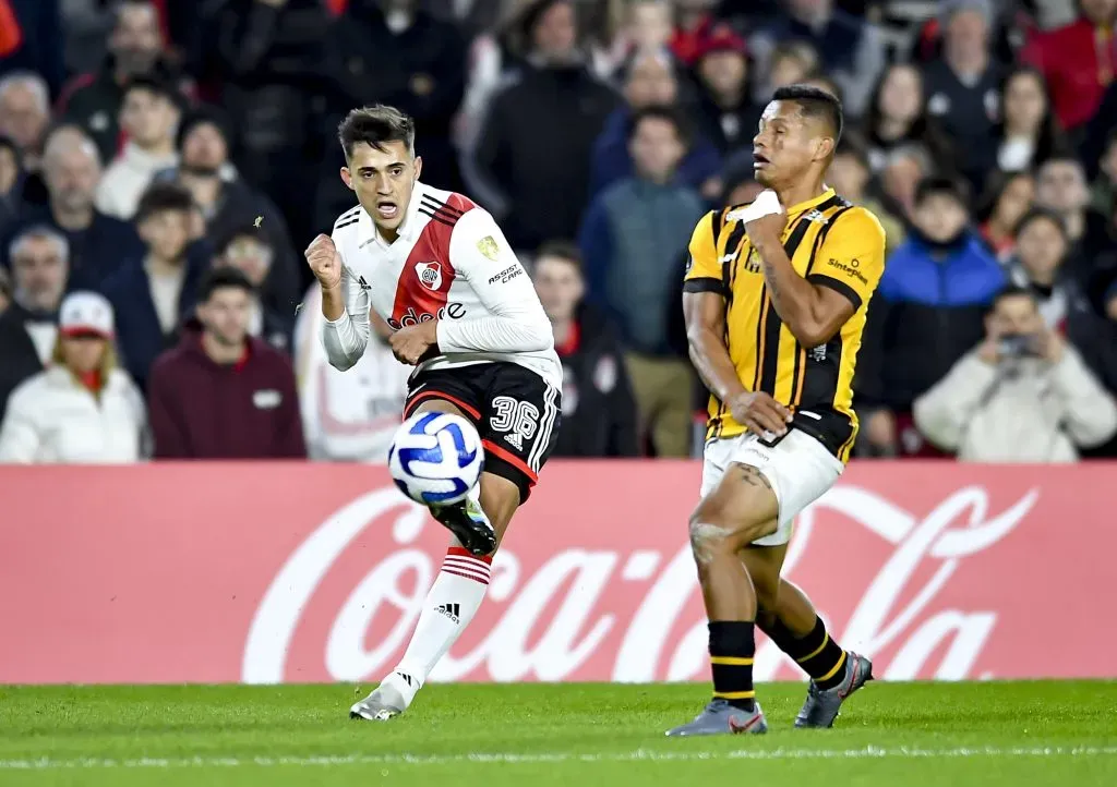 Pablo Solari ingresó en el complemento y fue clave para asegurar el triunfo de River Plate en Copa Libertadores. Foto: Getty Images.
