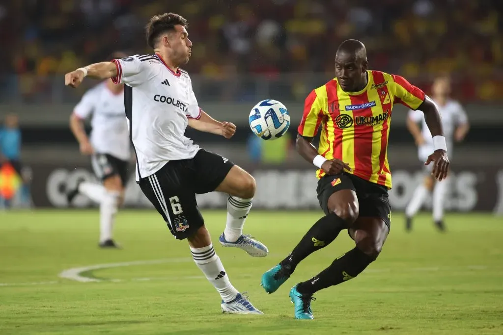 Al Cacique sólo le sirve ganar a Pereira para clasificar a los octavos de final de la Copa Libertadores 2023. | Foto: Colo Colo.