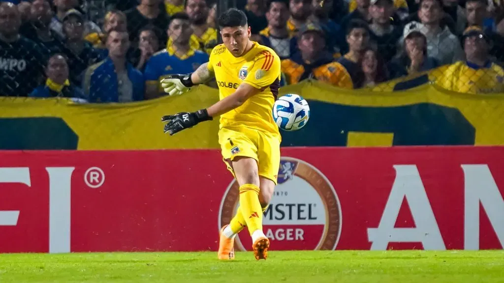 Brayan Cortés no está jugando en Colo Colo y Universidad Católica puede ir a buscarlo si se va Matías Dituro. Foto: Guille Salazar, RedGol.
