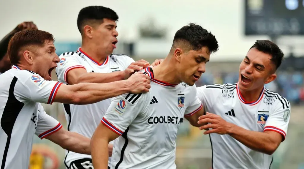 Damián Pizarro puede estar viviendo sus últimos días en Colo Colo. Foto: Photosport.
