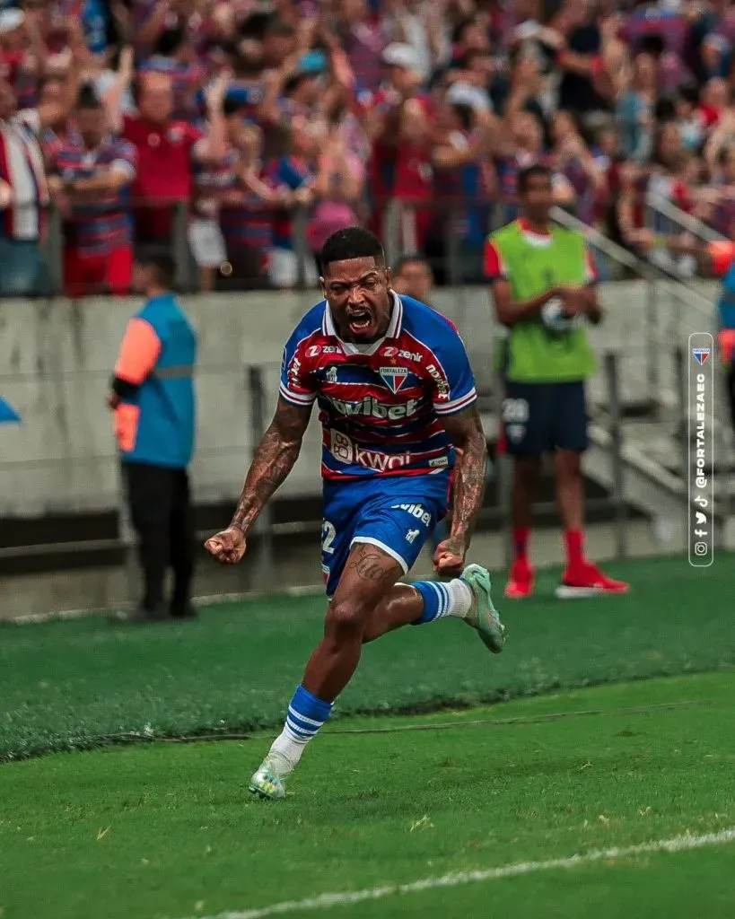 Marinho anotó un golazo de tiro libre y metió a Fortaleza en cuartos de final de Copa Sudamericana. Foto: Comunicaciones Fortaleza.