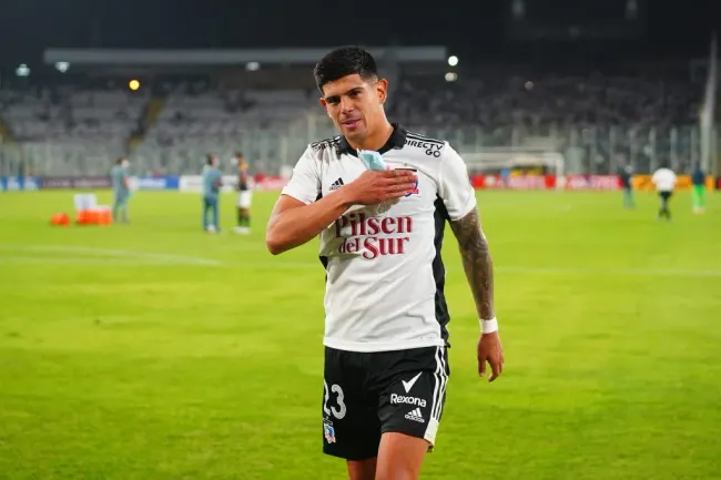 Esteban Pavez llegó de cara al 2022 a Colo Colo proveniente del Tijuana de México. | Foto: Guillermo Salazar.