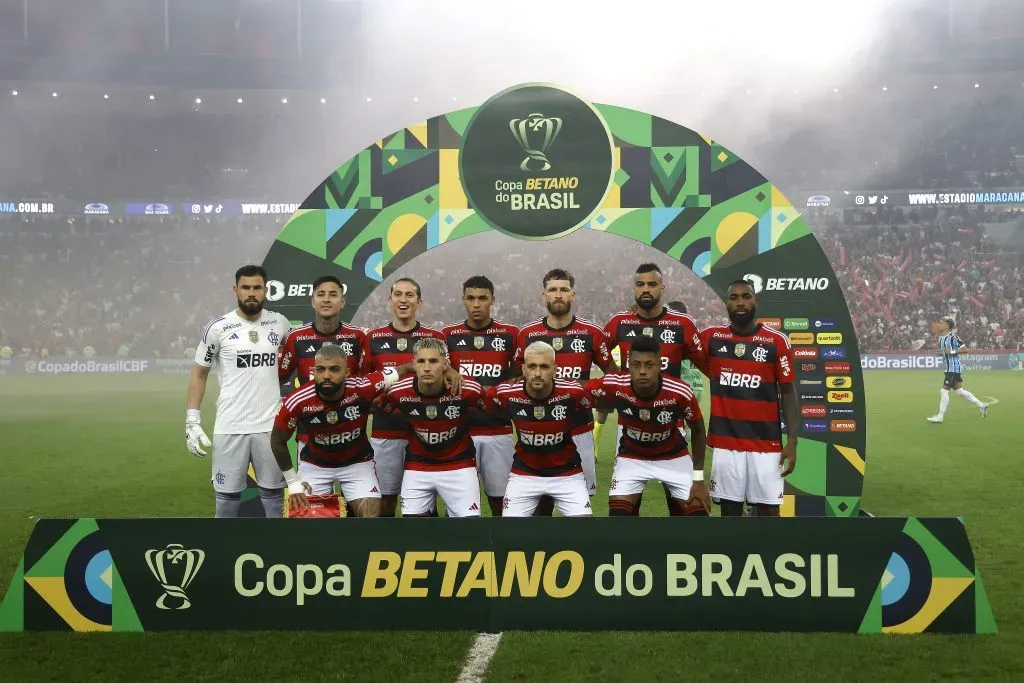 Flamengo se impuso a Gremio y avanzó a la final de la Copa do Brasil. Erick Pulgar tuvo su esperado regreso. Foto: Getty.