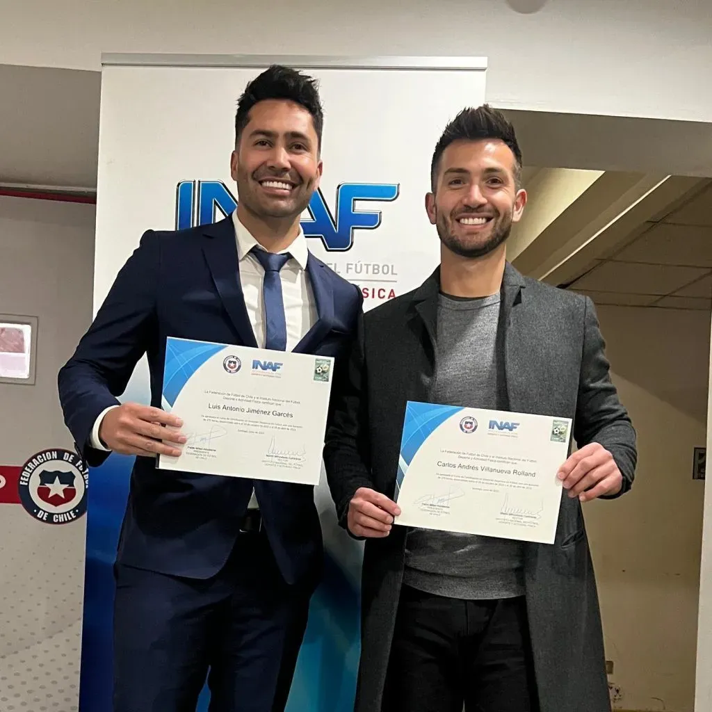 Jiménez se graduó de director deportivo en INAF hace una semana. | Instagram luisjimenezok