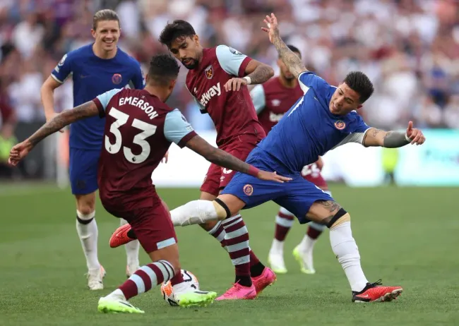 Chelsea viene de caer por 3-1 en su visita al West Ham por la fecha 2 de la Premier League 2023-24. | Foto: Getty Images.