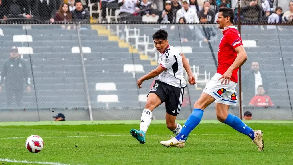 Gol de Damián Pizarro en Colo Colo