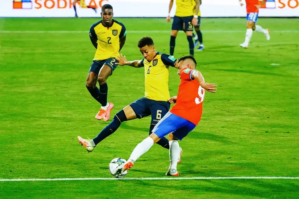 Byron Castillo aún espera demandar a la Federación de Fútbol de Chile. (Foto: Guille Salazar)