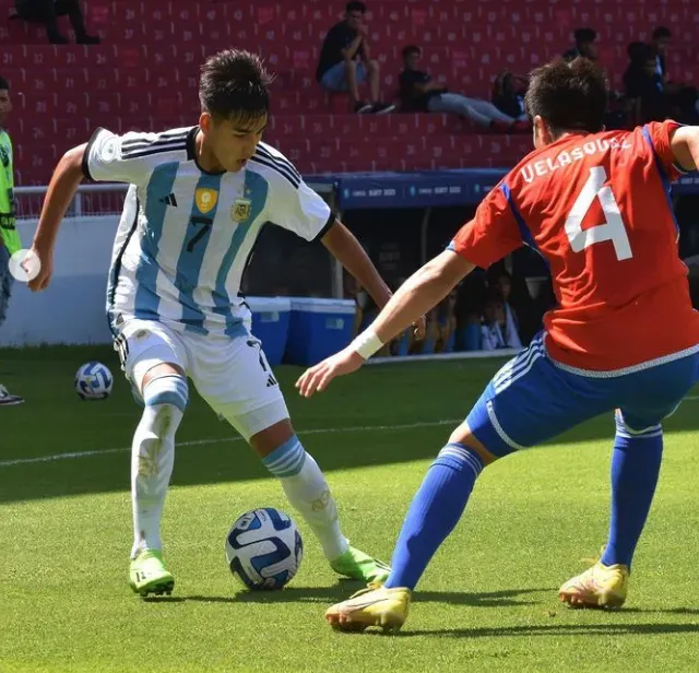Ian Subiabre enfrentó a Chile en el Sudamericano Sub 17 de este año.