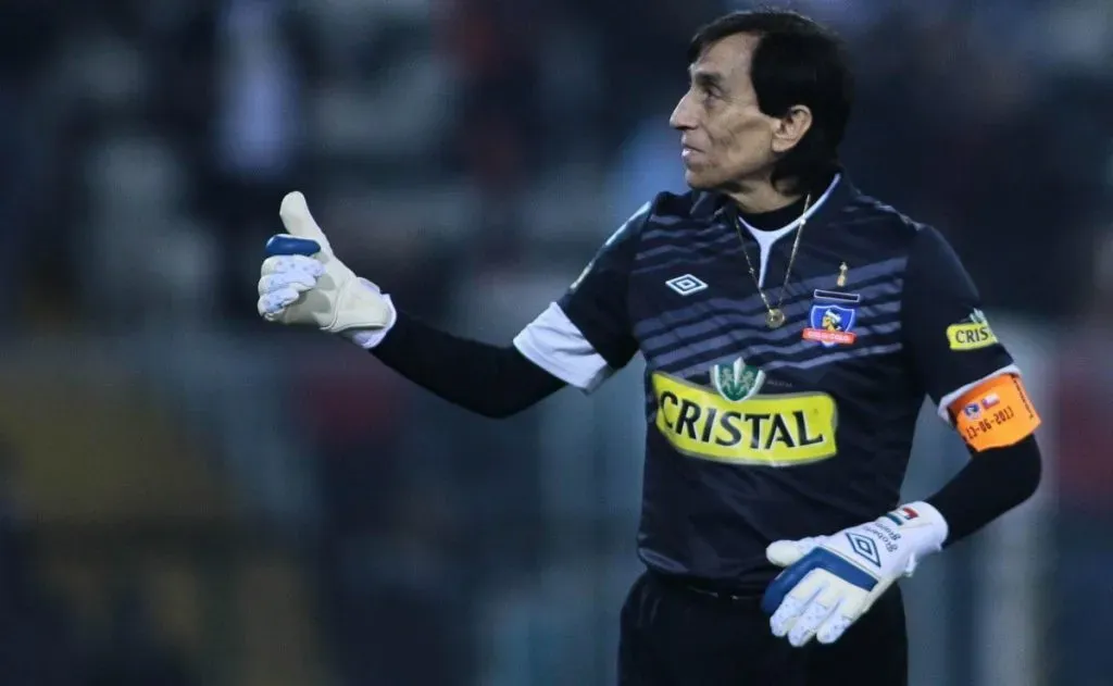 Roberto Rojas le respondió a Elías Figueroa.