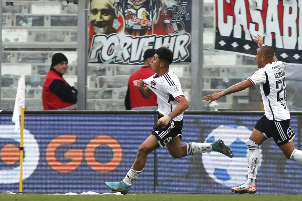 Damián Pizarro gritó así el gol que le dio el triunfo a Colo Colo ante la UC.  (Dragomir Yankovic/Photosport).