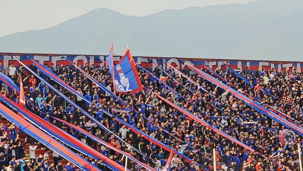 Parte del homenaje a Marcelo Díaz. | Foto: ADN