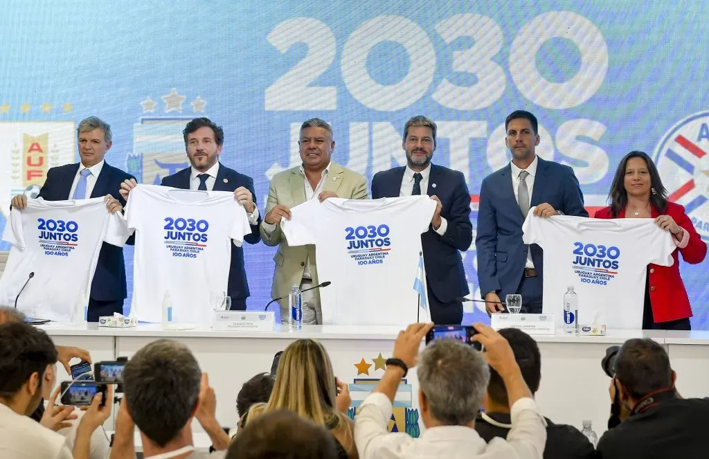 Al parecer la candidatura sudamericana para el Mundial del 2030 nunca fue tomada en serio por la FIFA. | Foto: Getty Images.
