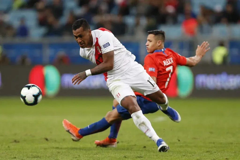 Renato Tapia no estará ante Chile: apenas ha sumado minutos en el inicio de la temporada en España. (Wagner Meier/Getty Images).