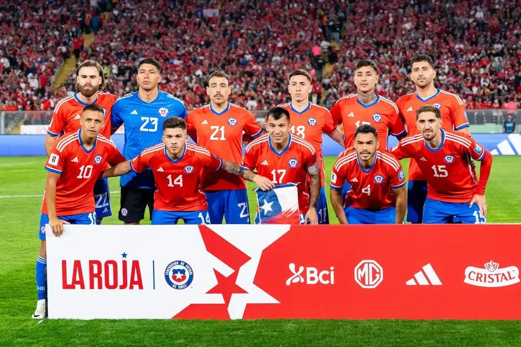 Formación de Chile contra Perú. Foto: Guille Salazar/RedGol