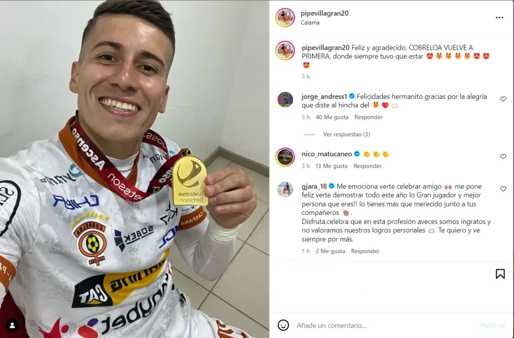 Felipe Villagrán posa con la medalla de campeón de la Primera B junto a Cobreloa. (Captura Instagram).