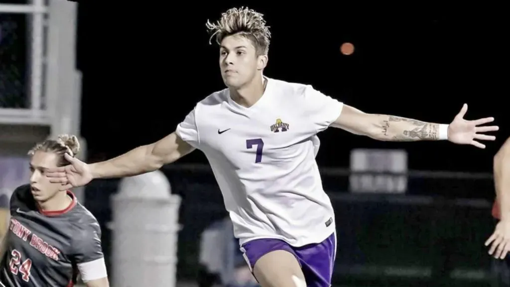 Nicolás Solabarrieta tuvo una experiencia de varios años en Estados Unidos, jugando en equipos de la cuarta división norteamericana. | Foto: Archivo.