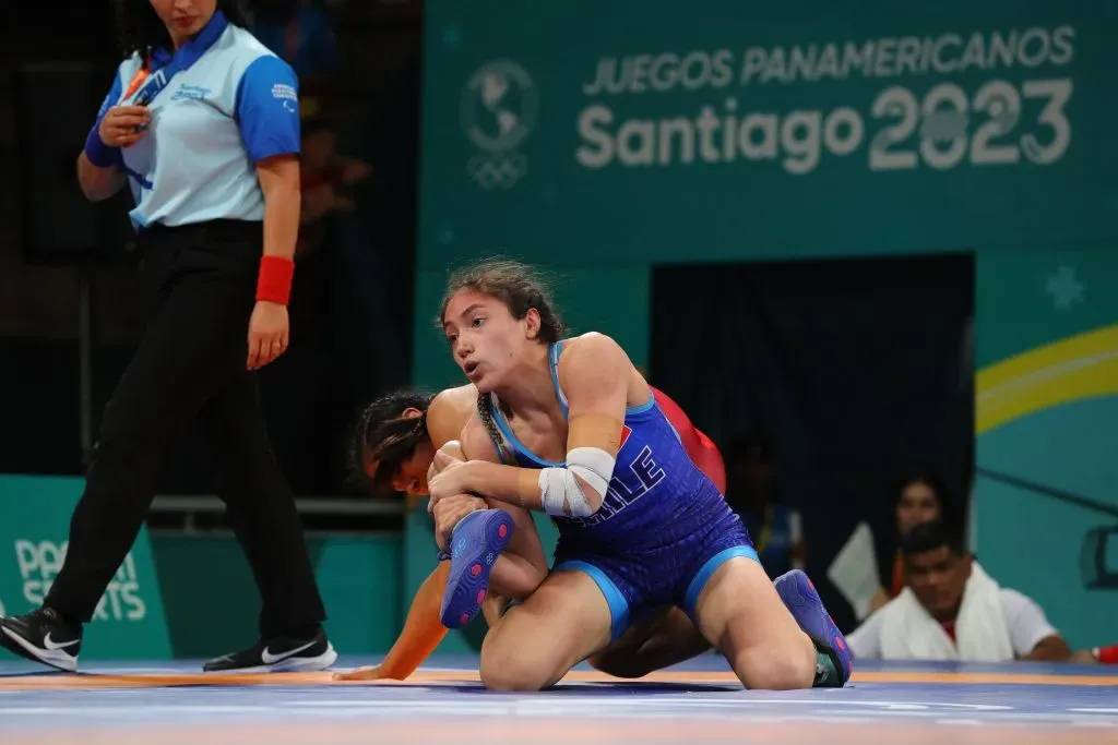 Antonia Valdés gana bronce para Chile en la lucha femenina.
