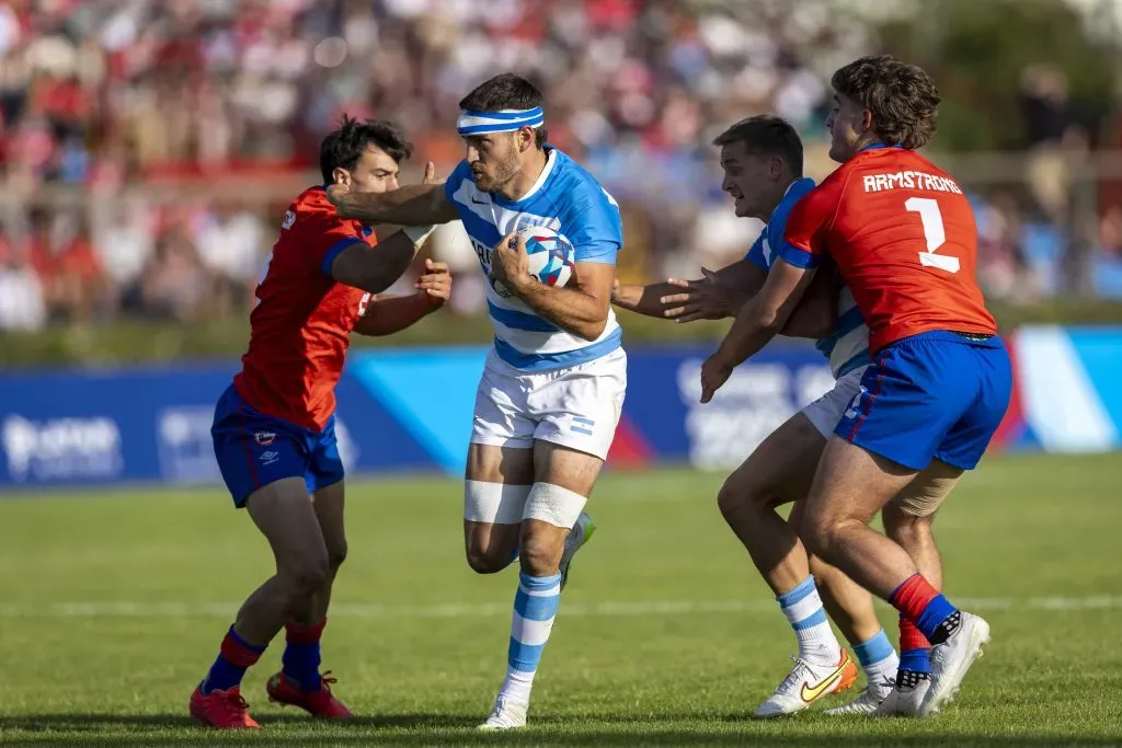 Poco pudo hacer la selección de Chile de rugby 7 ante la tremenda potencia que es Argentina a nivel continental | Photosport
