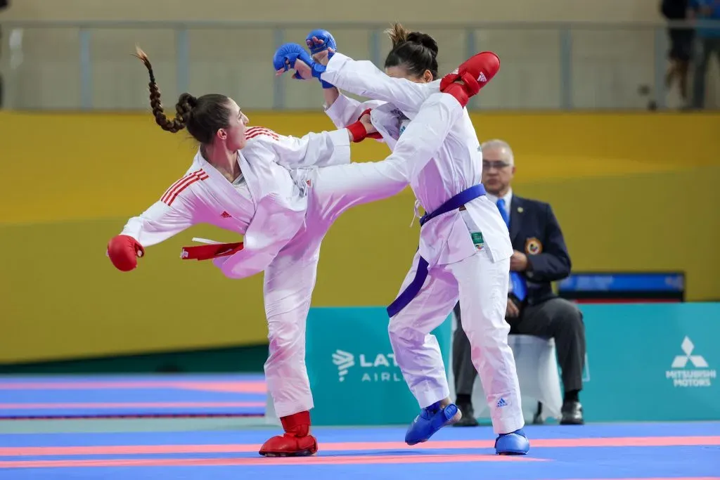 Valentina Toro tuvo aplastantes presentaciones en el karate