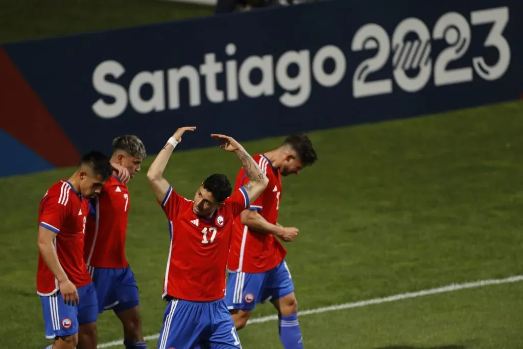 La Roja celebró una notable victoria ante México en la primera fecha de la fase de grupos de Santiago 2023. | Foto: Photosport
