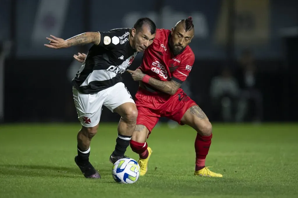 Vidal no ha podido jugar muchos partidos en su club en Brasil. agencia via Photosport