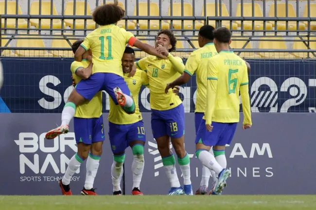 Triunfo ante México: Brasil es el obstáculo de La Roja masculina para el oro de Santiago 2023.